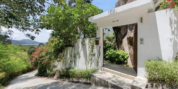 5 Bedroom Luxury Villa in Laem Sett, Koh Samui – For Sale