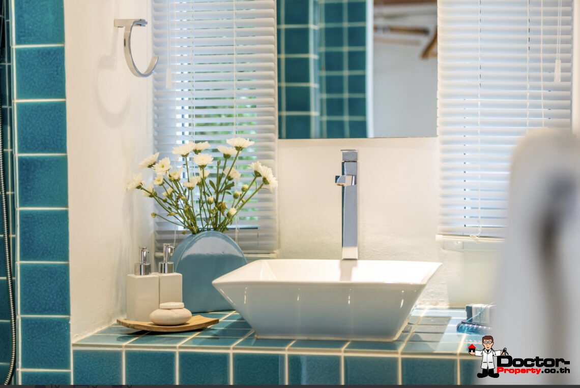 5 Bedroom Luxury Modern Villa in Laem Sett, Koh Samui – For Sale