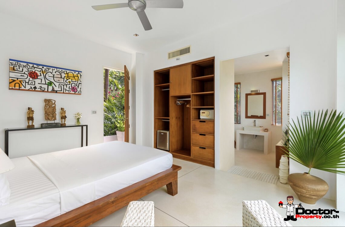 5 Bedroom Luxury Modern Villa in Laem Sett, Koh Samui – For Sale