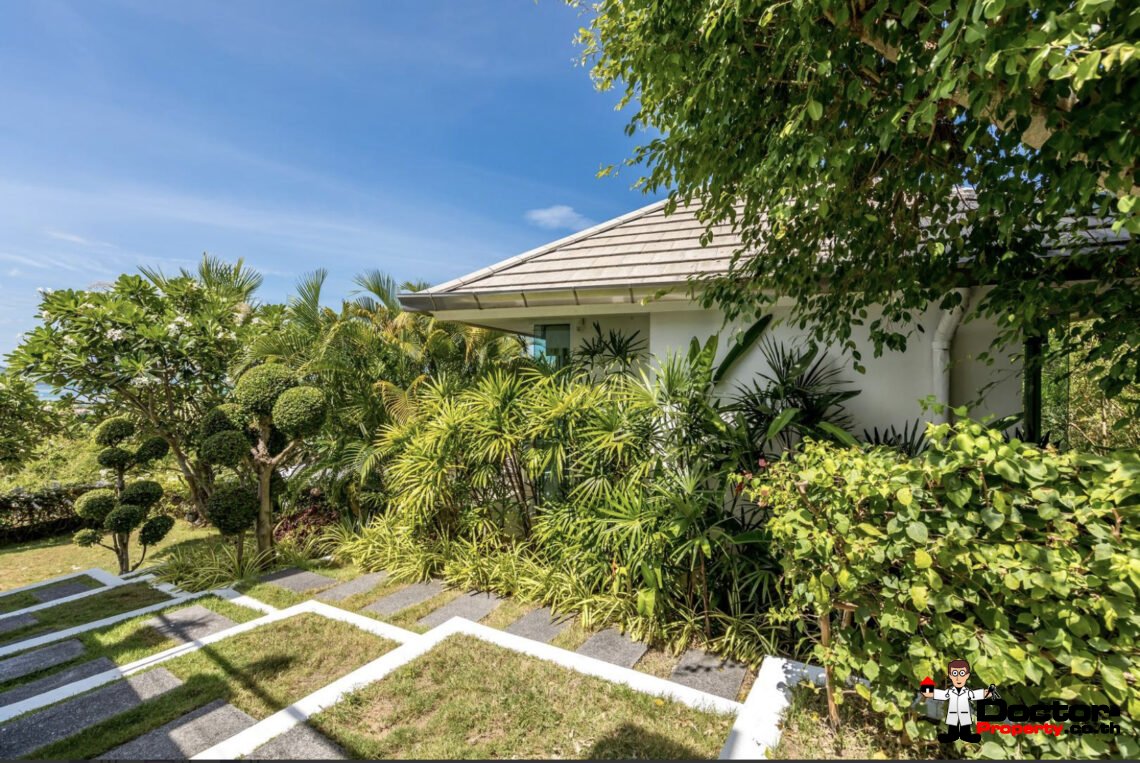 5 Bedroom Luxury Modern Villa in Laem Sett, Koh Samui – For Sale
