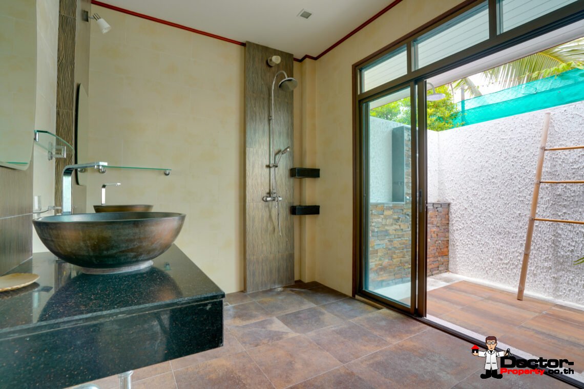 3-4 Bedroom Garden Villa in Bang Rak, Koh Samui – For Sale