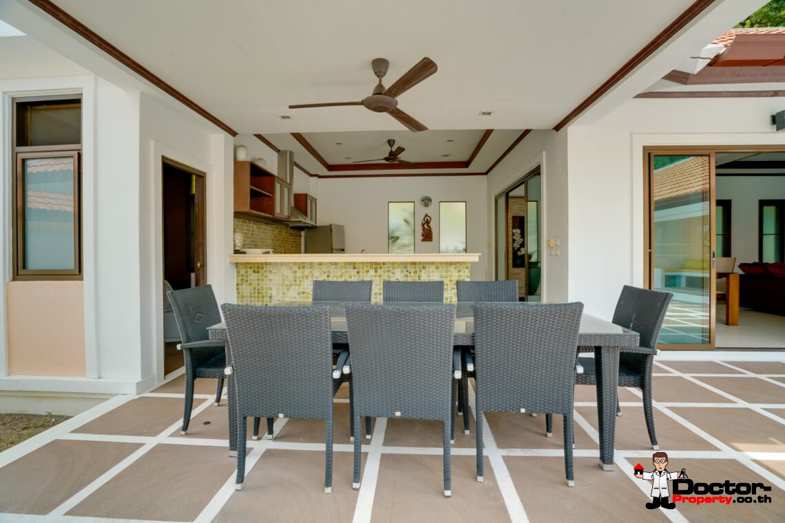 3-4 Bedroom Garden Villa in Bang Rak, Koh Samui – For Sale