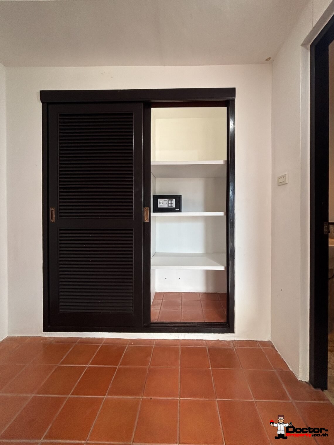 3 Bedroom Garden Villa with Pool in Choeng Mon, Koh Samui – For Sale