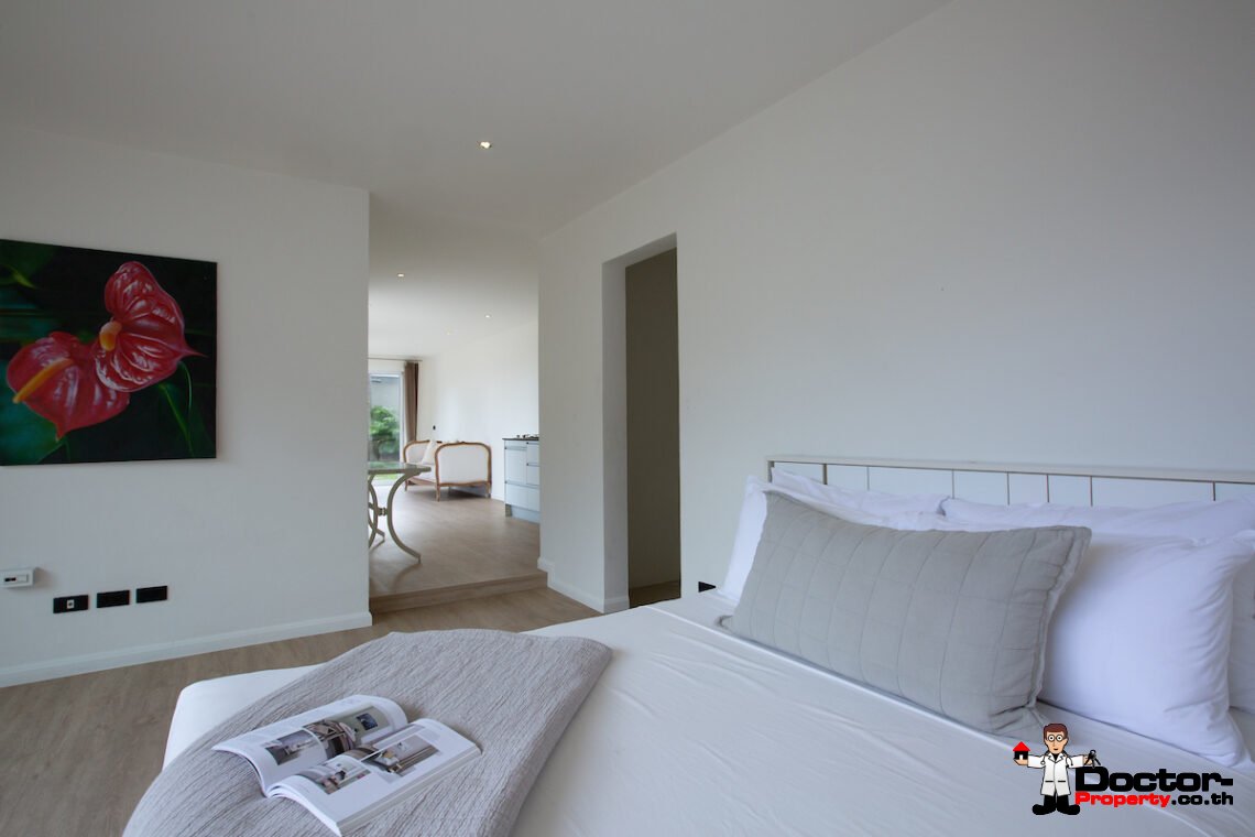 Renovated 5 Bedroom Villa in Bo Phut, Koh Samui – For Sale