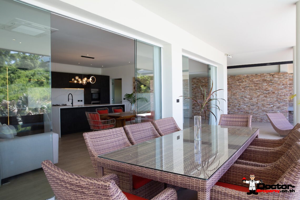 Renovated 5 Bedroom Villa in Bo Phut, Koh Samui – For Sale