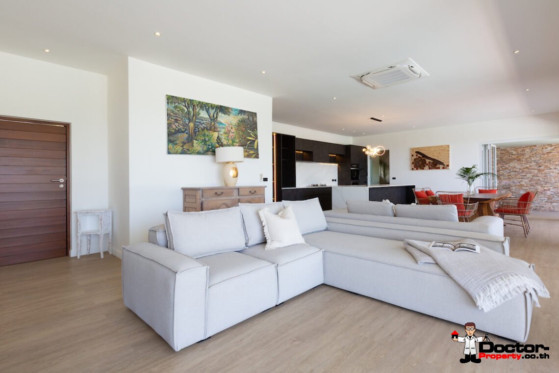 Renovated 5 Bedroom Villa in Bo Phut, Koh Samui – For Sale