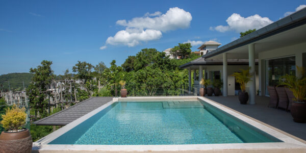 Renovated 5 Bedroom Villa in Bo Phut, Koh Samui – For Sale