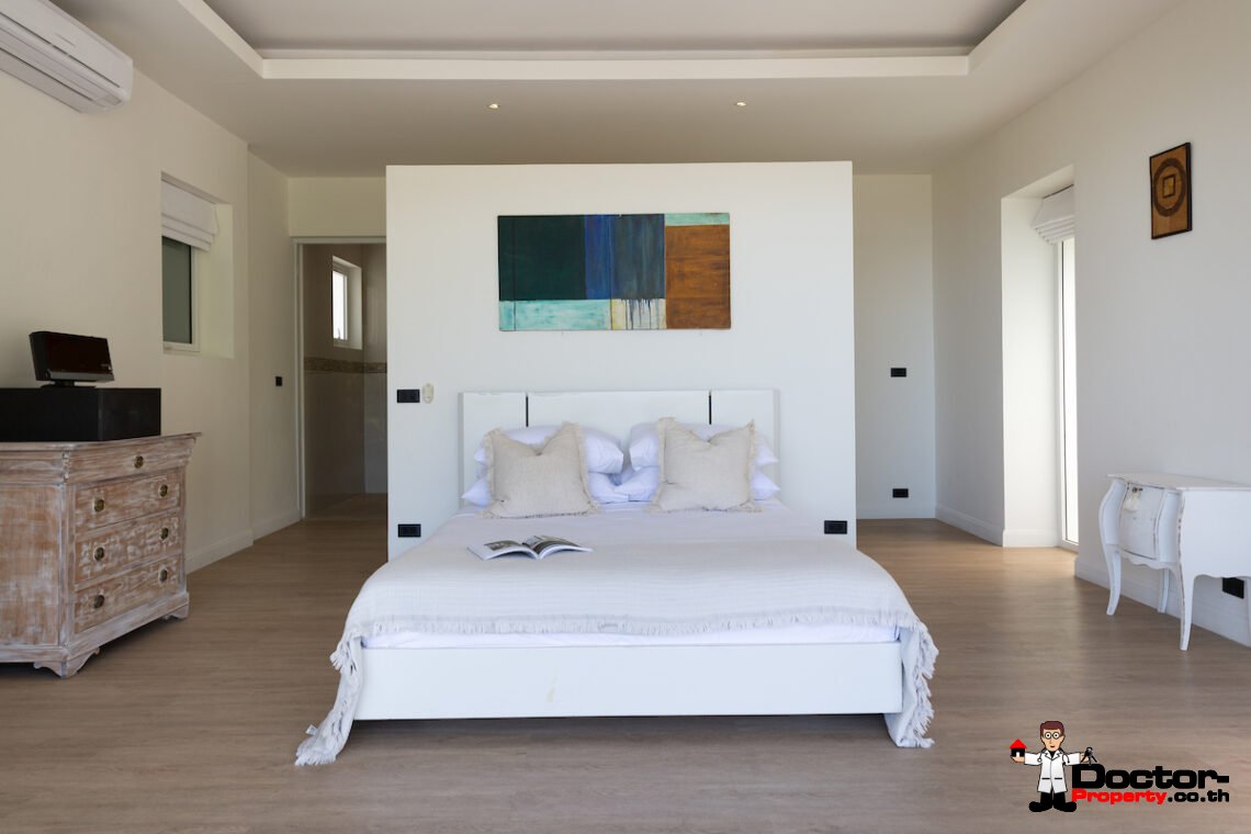 Renovated 5 Bedroom Villa in Bo Phut, Koh Samui – For Sale