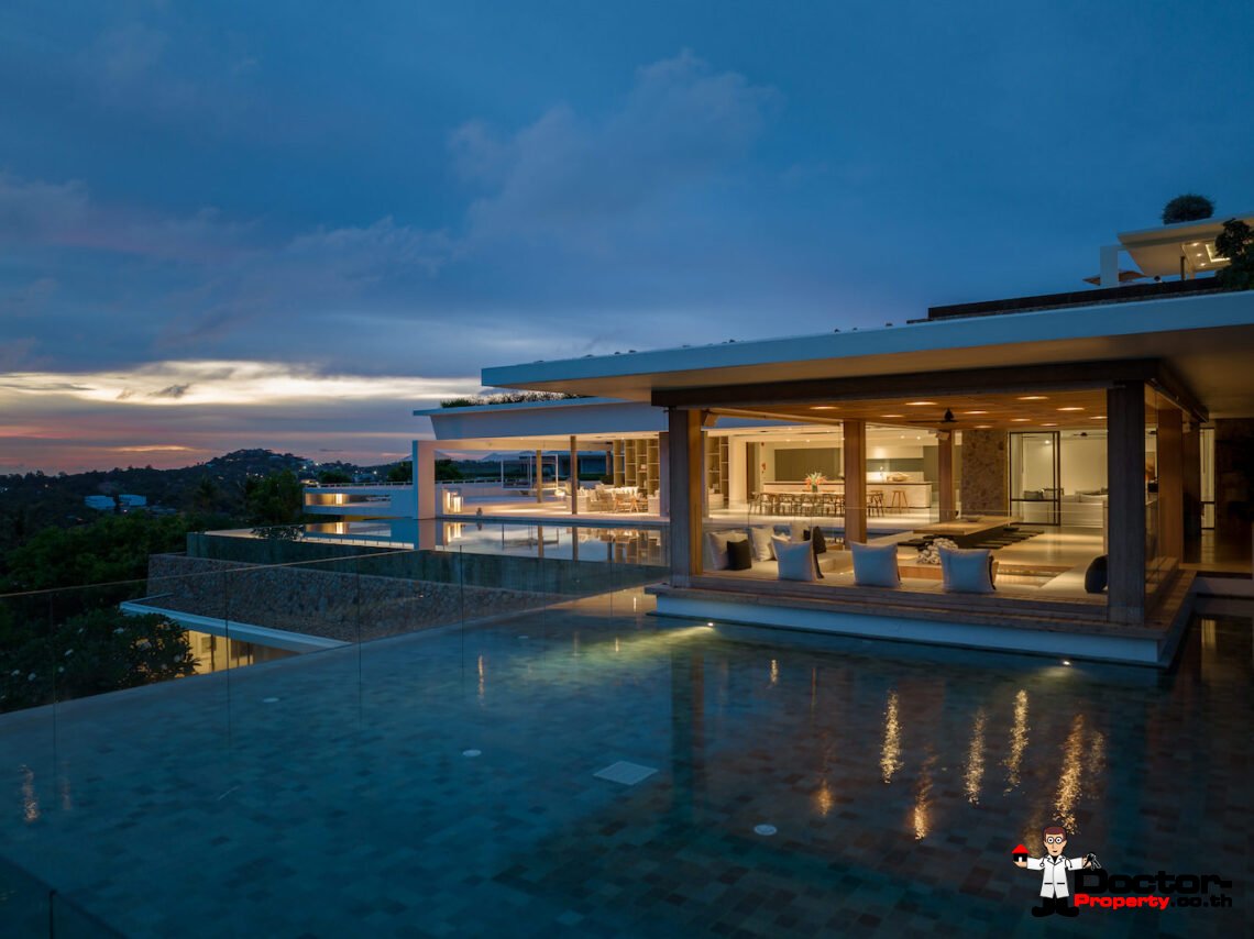 Exquisite 8-Bedroom Luxury Villa with Panoramic Ocean Views in Koh Samui