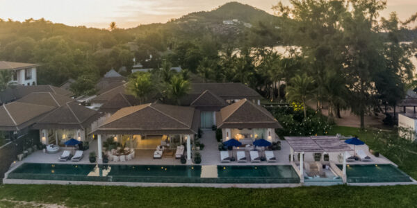 Luxury 4-Bedroom Beachfront Villa with Private Pool on Chaweng Beach, Koh Samui