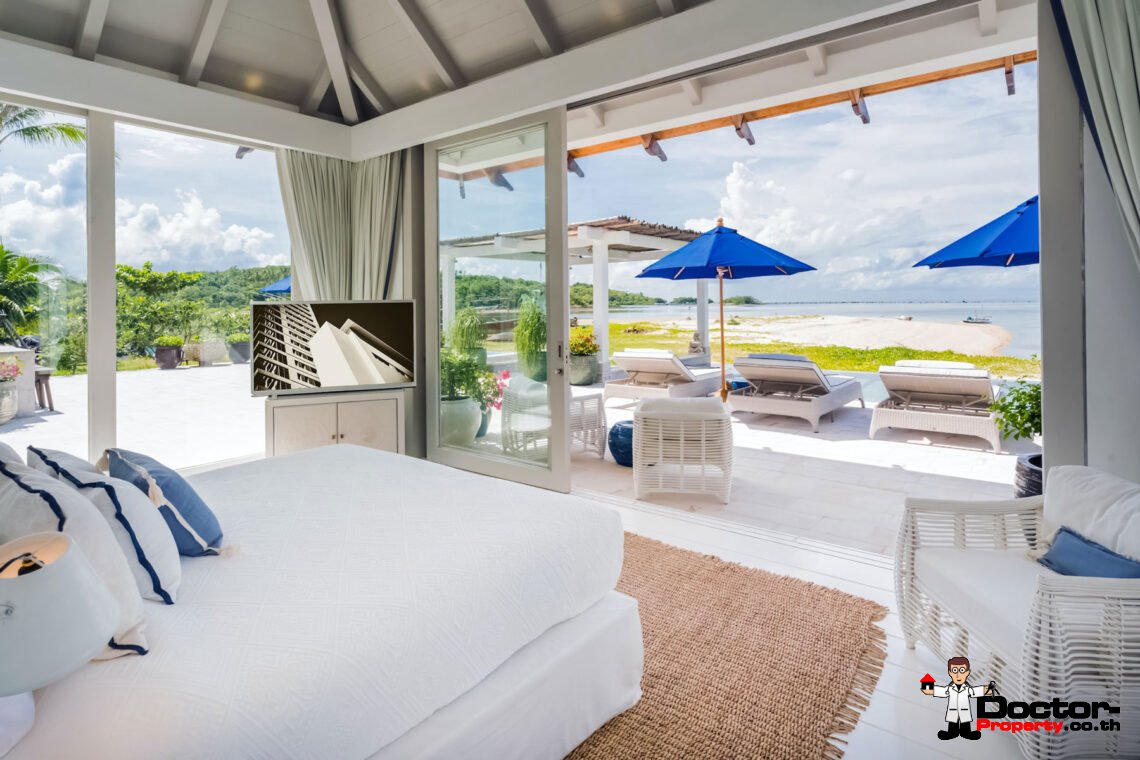 Luxury 4-Bedroom Beachfront Villa with Private Pool on Chaweng Beach, Koh Samui