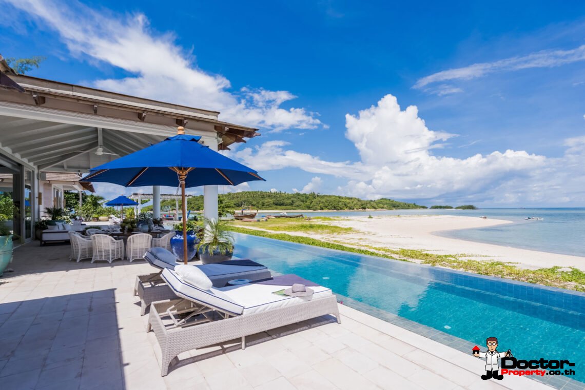 Luxury 4-Bedroom Beachfront Villa with Private Pool on Chaweng Beach, Koh Samui