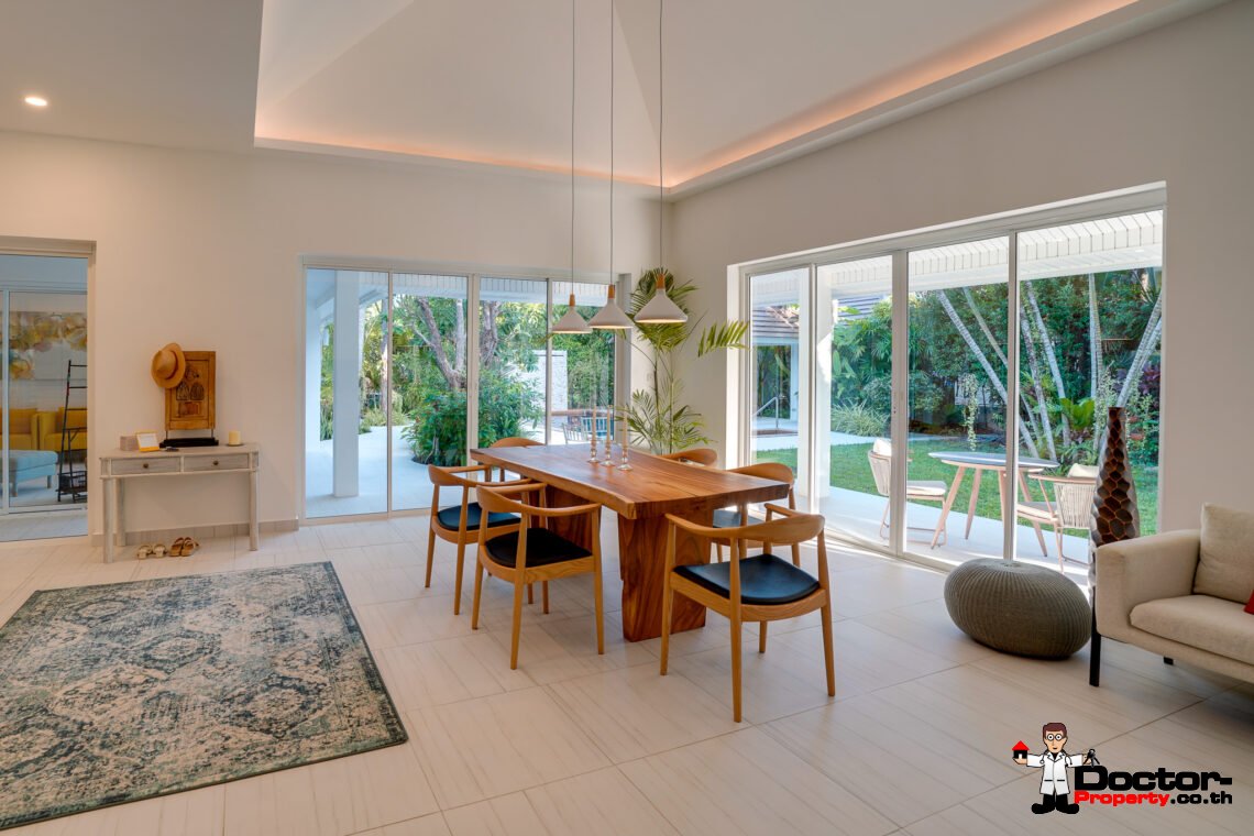 Refurbished 3 Bedroom Garden Villa with Pool in Mae Nam, Koh Samui