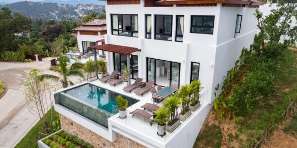 3 Bedroom Sea View Villa in Choeng Mon, Koh Samui – For Sale