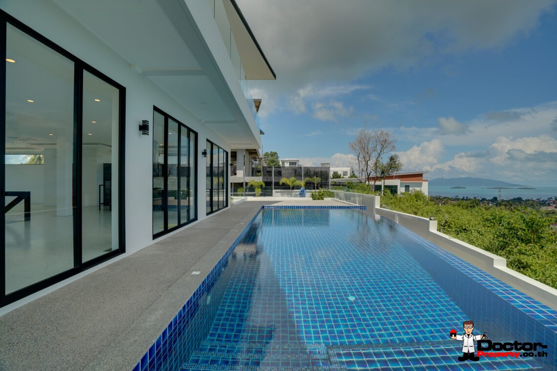 Stunning 5-Bedroom Villa in Bangrak, Koh Samui – A Panoramic Paradise of Luxury & Privacy