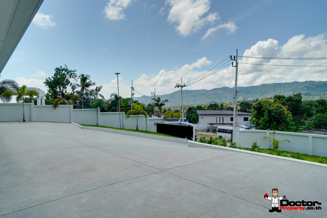 Stunning 5-Bedroom Villa in Bangrak, Koh Samui – A Panoramic Paradise of Luxury & Privacy