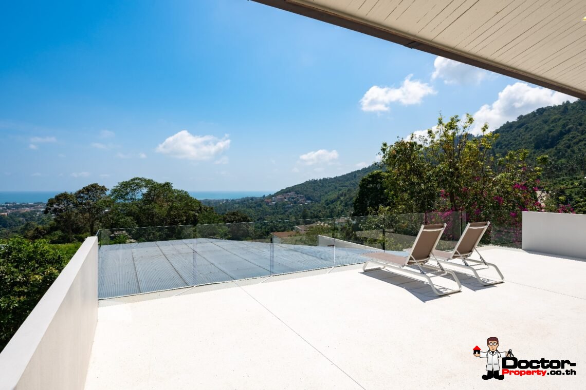 Modern 4 Bedroom Sea View Villa with Spacious Garden in Chaweng, Koh Samui – For Sale