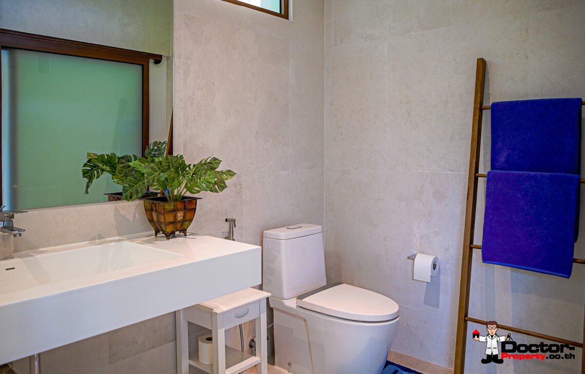 Modern 4 Bedroom Sea View Villa with Spacious area in Chaweng, Koh Samui – For Sale