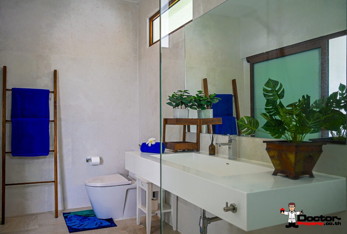 Modern 4 Bedroom Sea View Villa with Spacious area in Chaweng, Koh Samui – For Sale