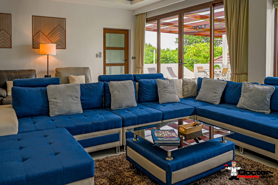 Modern 4 Bedroom Sea View Villa with Spacious area in Chaweng, Koh Samui – For Sale