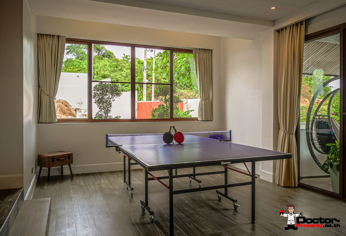 Modern 4 Bedroom Sea View Villa with Spacious area in Chaweng, Koh Samui – For Sale