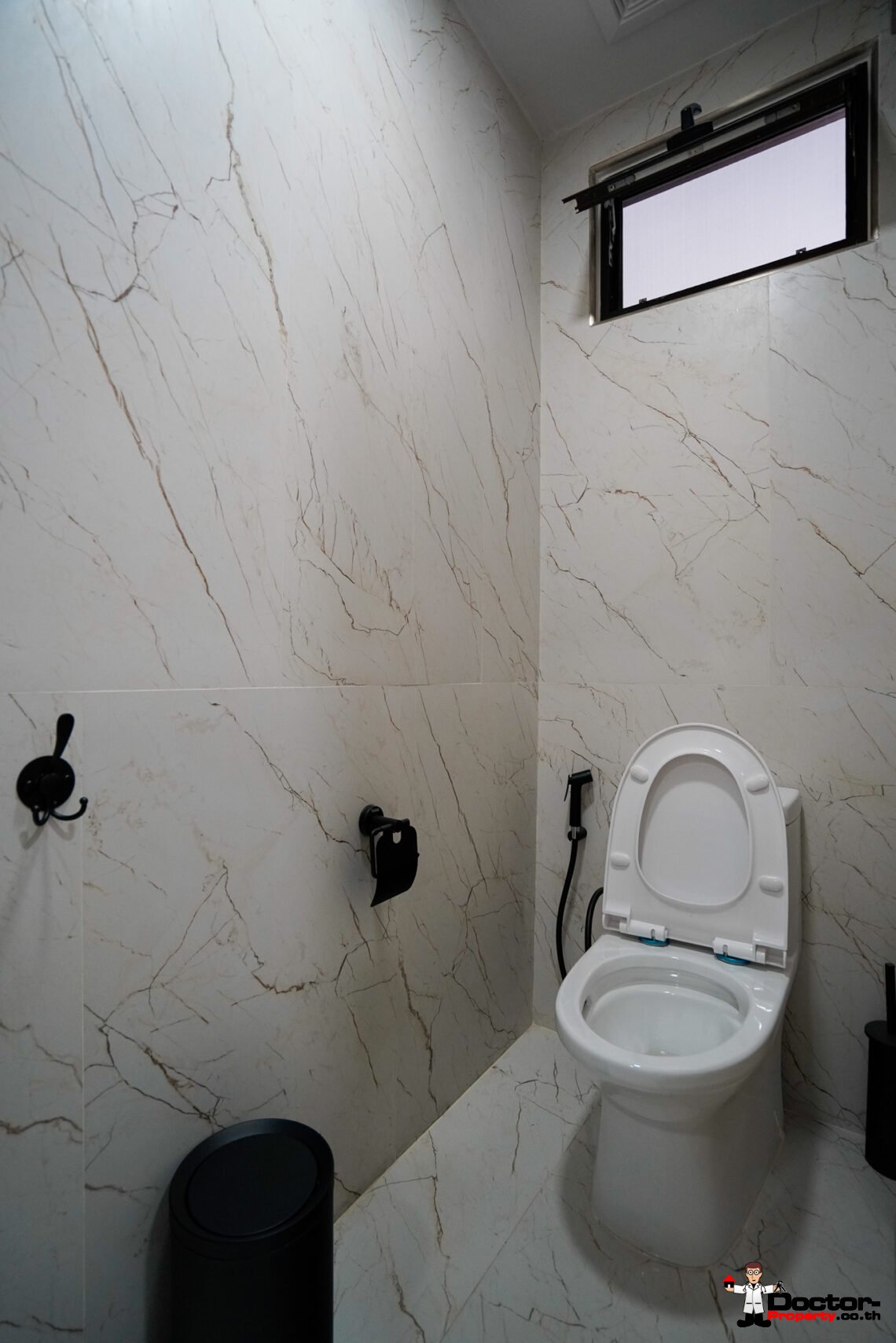 New Luxury Penthouse with Partial Seaview in Choeng Mon, Koh Samui