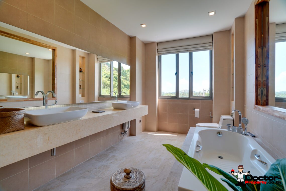 5 Bedroom Pool Villa with Sea View in Plai Laem, Koh Samui – For Sale