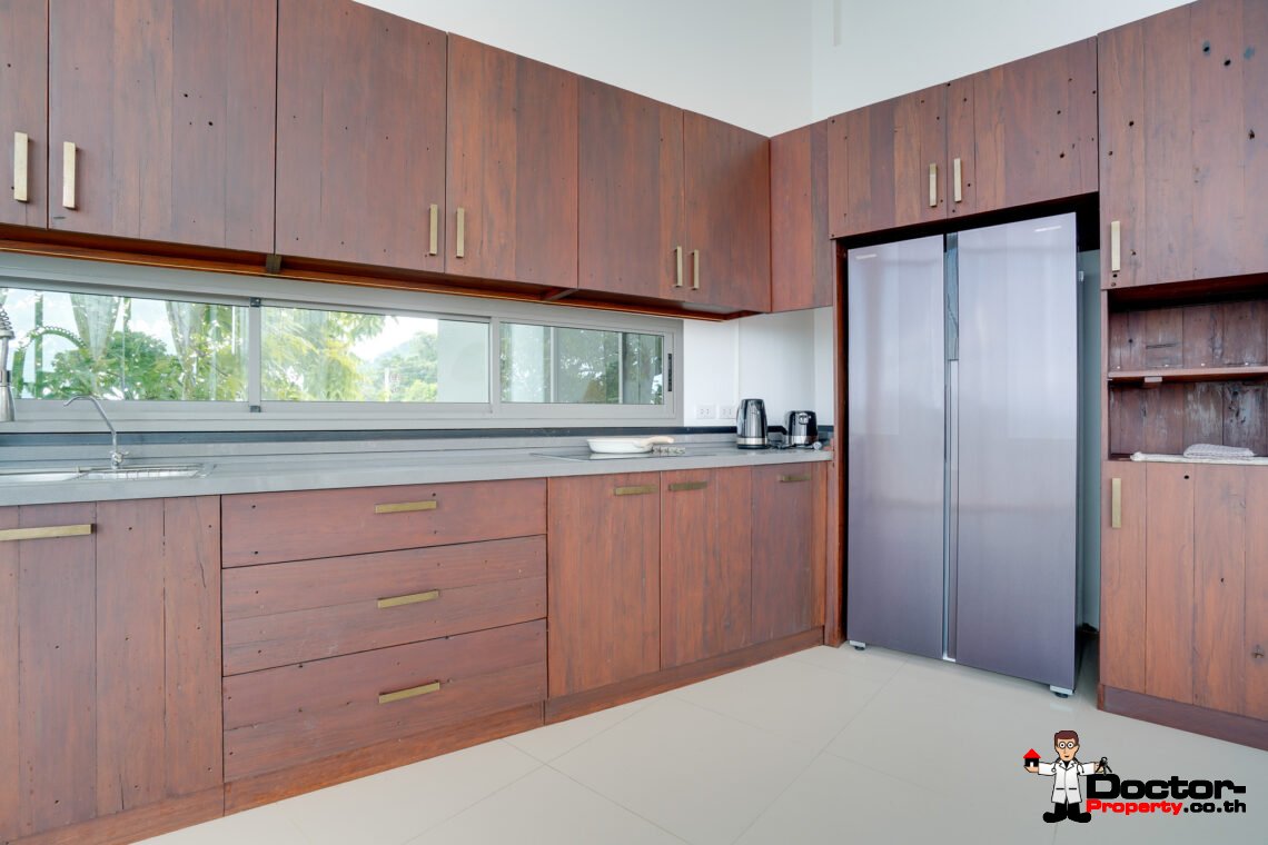 5 Bedroom Pool Villa with Sea View in Plai Laem, Koh Samui – For Sale