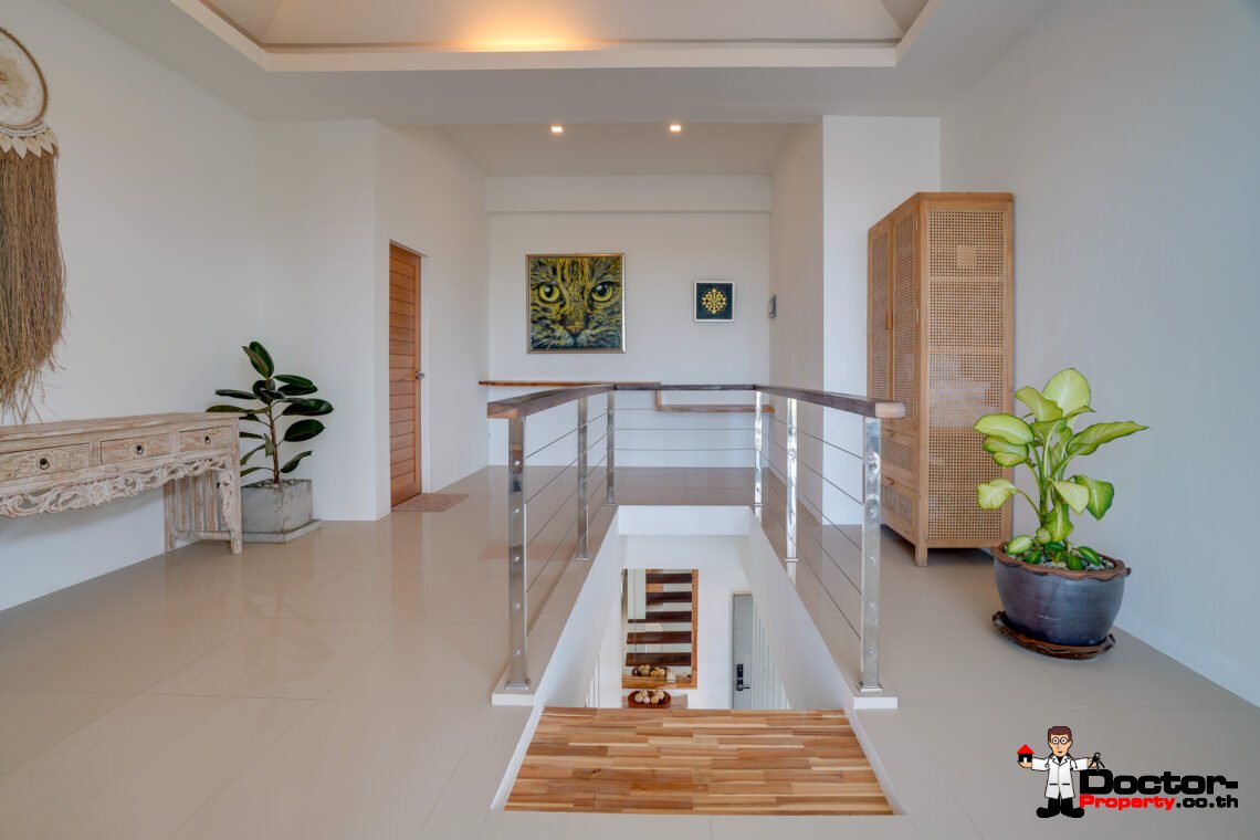 5 Bedroom Pool Villa with Sea View in Plai Laem, Koh Samui – For Sale