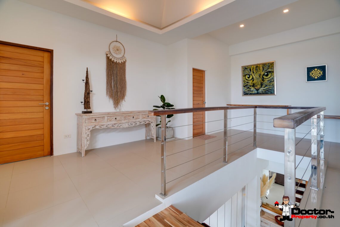 5 Bedroom Pool Villa with Sea View in Plai Laem, Koh Samui – For Sale