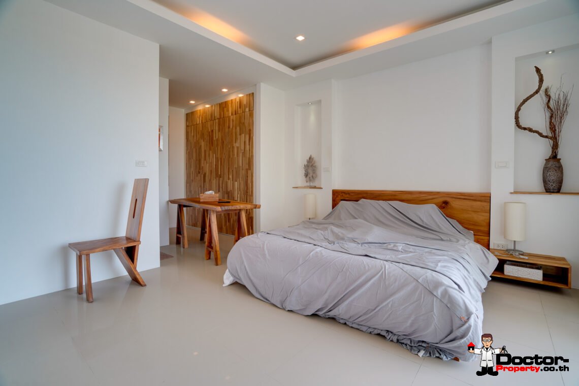 5 Bedroom Pool Villa with Sea View in Plai Laem, Koh Samui – For Sale