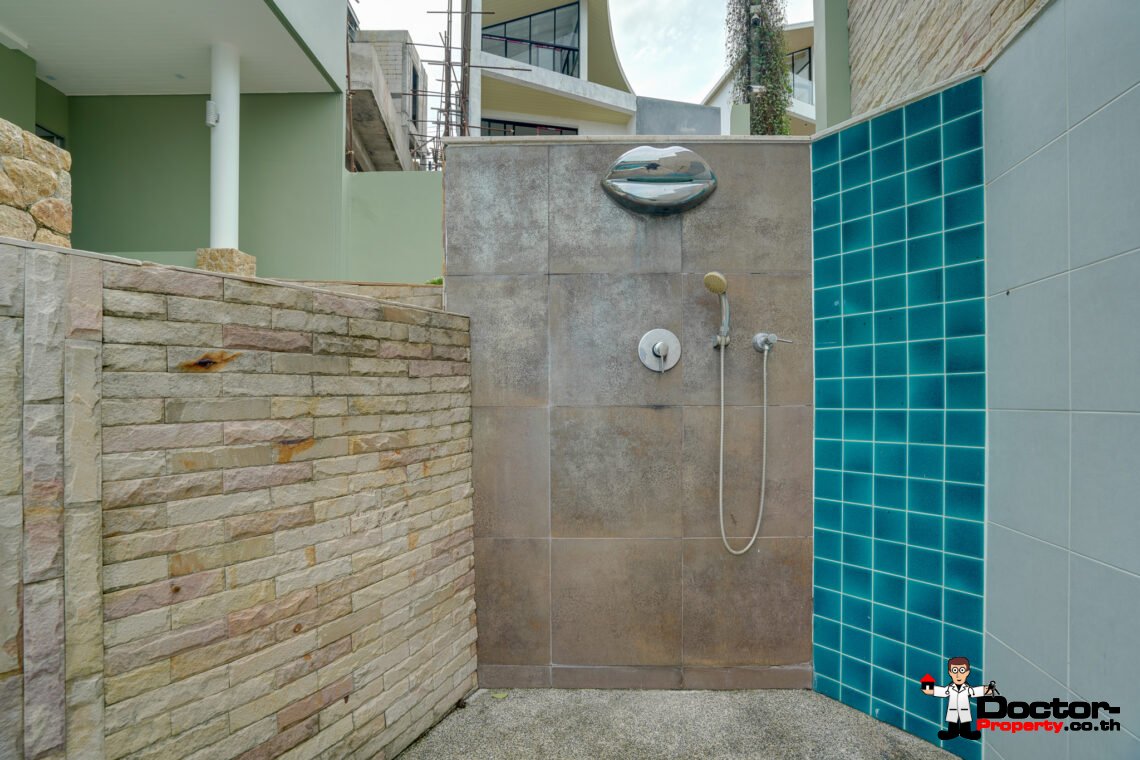 5 Bedroom Pool Villa with Sea View in Plai Laem, Koh Samui – For Sale