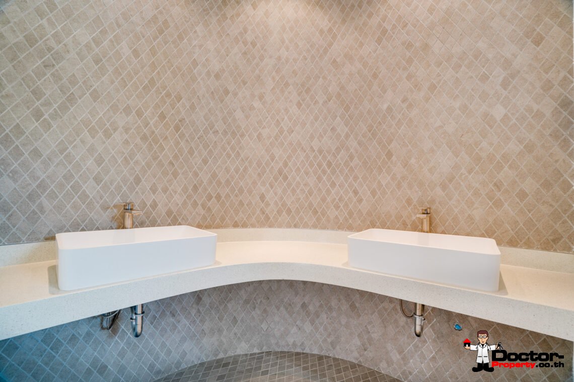 3 Bedroom Pool Villa with Sea View in Lamai, Koh Samui – For Sale