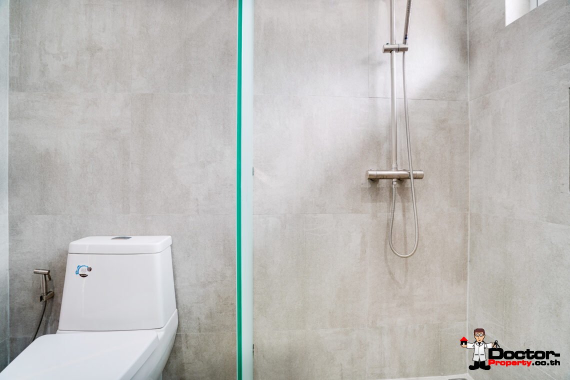 3 Bedroom Pool Villa with Sea View in Lamai, Koh Samui – For Sale