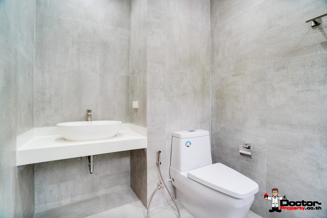 3 Bedroom Pool Villa with Sea View in Lamai, Koh Samui – For Sale