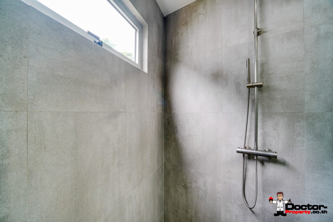 3 Bedroom Pool Villa with Sea View in Lamai, Koh Samui – For Sale