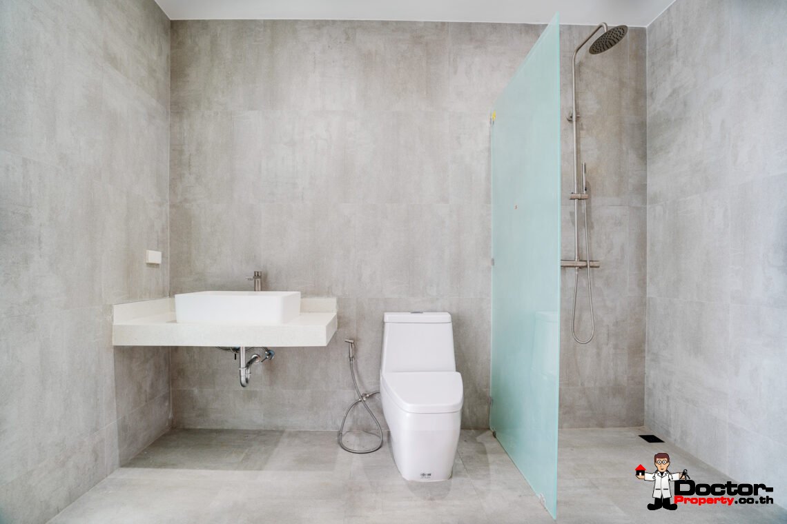 3 Bedroom Pool Villa with Sea View in Lamai, Koh Samui – For Sale