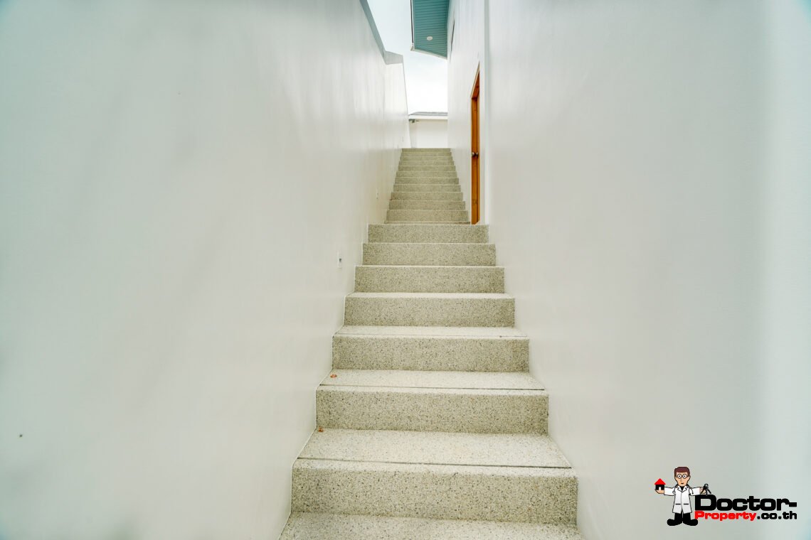 3 Bedroom Pool Villa with Sea View in Lamai, Koh Samui – For Sale