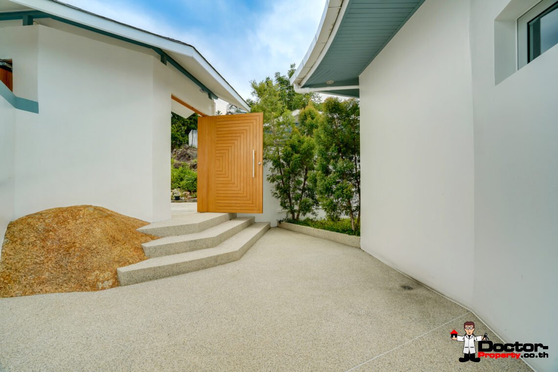 3 Bedroom Pool Villa with Sea View in Lamai, Koh Samui – For Sale