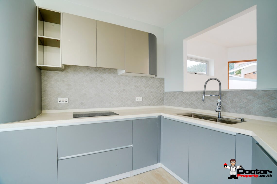 3 Bedroom Pool Villa with Sea View in Lamai, Koh Samui – For Sale