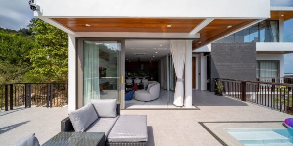 New 3 Bedrooms Pool Villa with Partial Sea View in Chaweng Noi, Koh Samui – For Sale