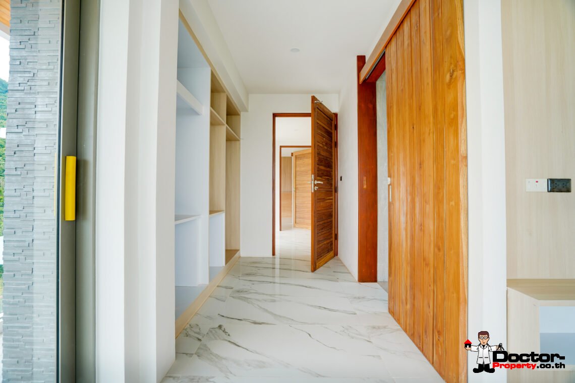 New 3 Bedrooms Pool Villa with Partial Sea View in Chaweng Noi, Koh Samui – For Sale