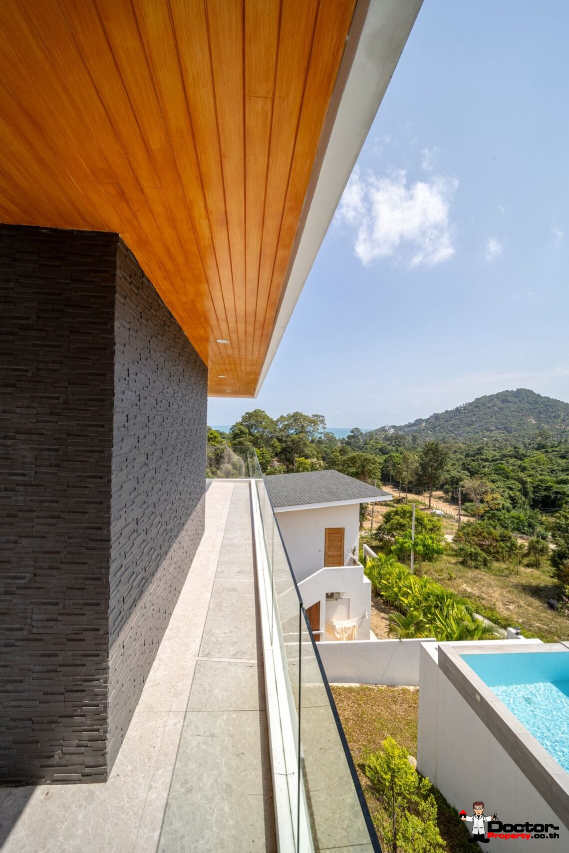 New 3 Bedrooms Pool Villa with Partial Sea View in Chaweng Noi, Koh Samui – For Sale