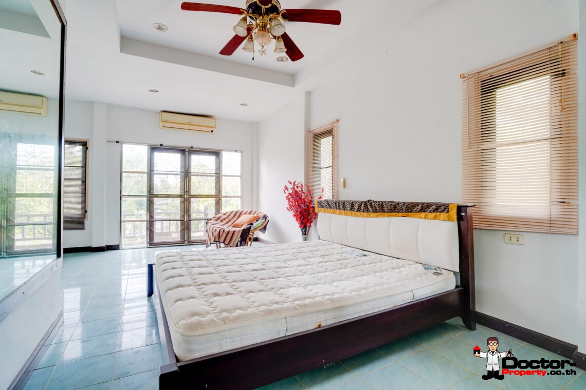 3 Bedroom House for Renovation in Mae Nam, Koh Samui – For Sale