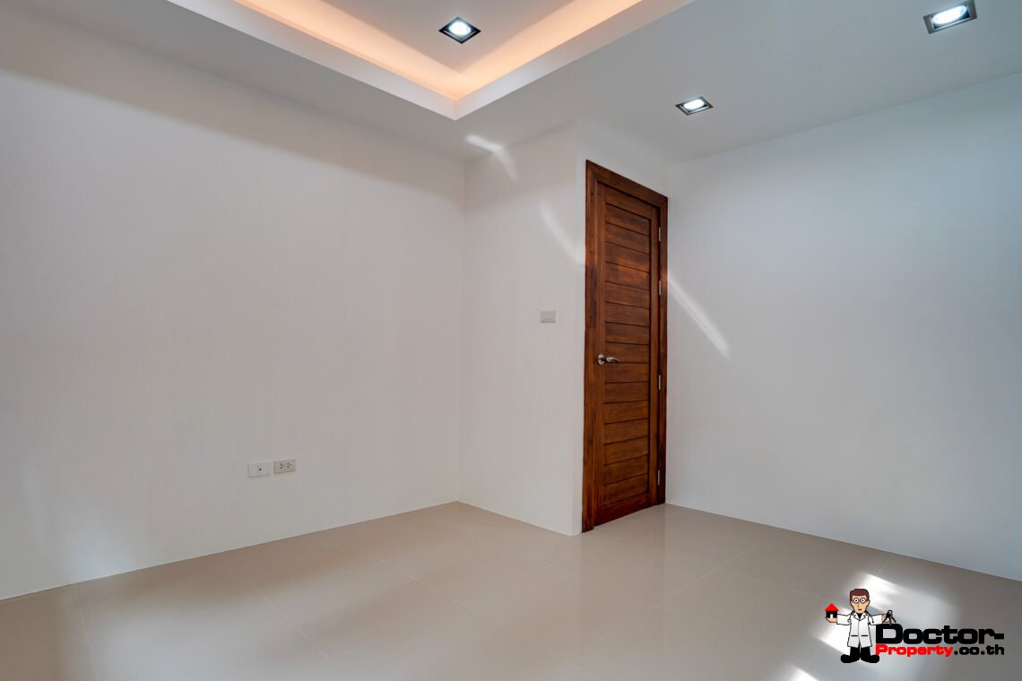 3 Bedroom House with Pool in Mae Nam, Koh Samui – For Sale