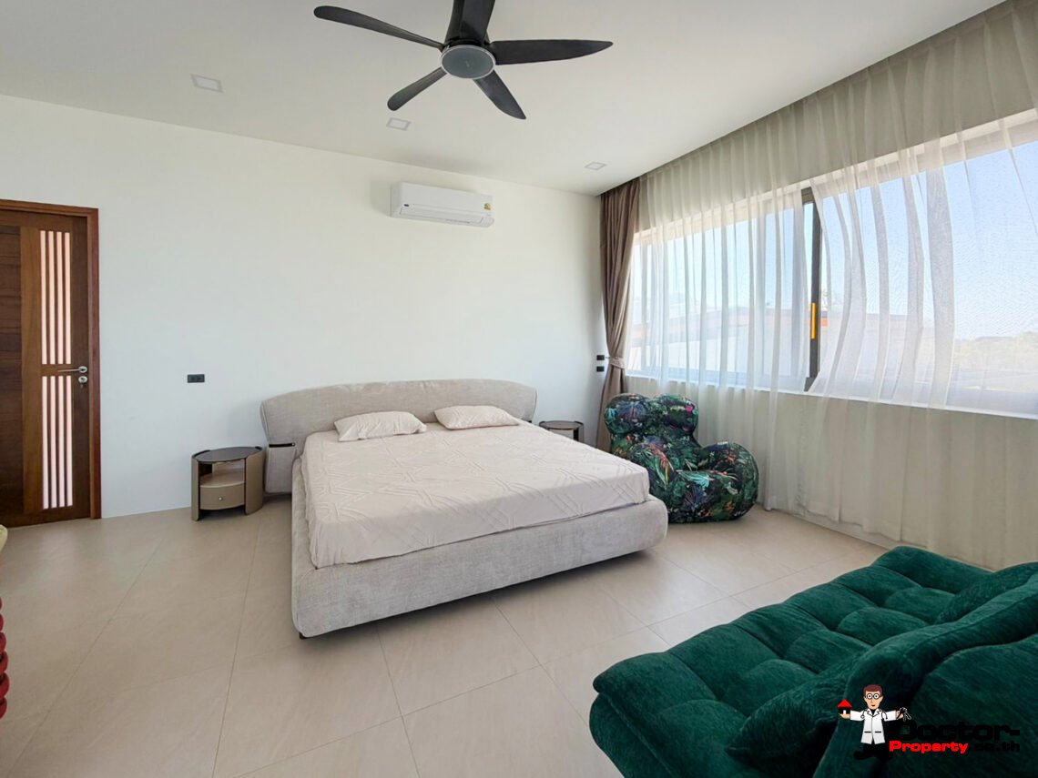 Luxury 4 Bedroom Pool Villa with Sea View in Chaweng, Koh Samui – For Sale