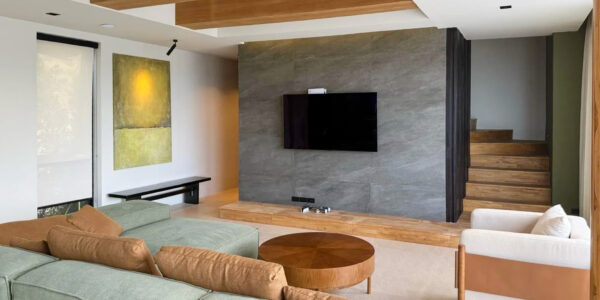 Luxury 2 Bedroom Pool Villa with Partial Sea View in Chaweng, Koh Samui – For Sale