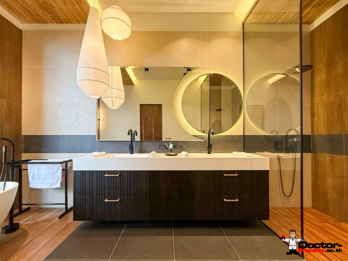 Luxury 2 Bedroom Pool Villa with Partial Sea View in Chaweng, Koh Samui – For Sale