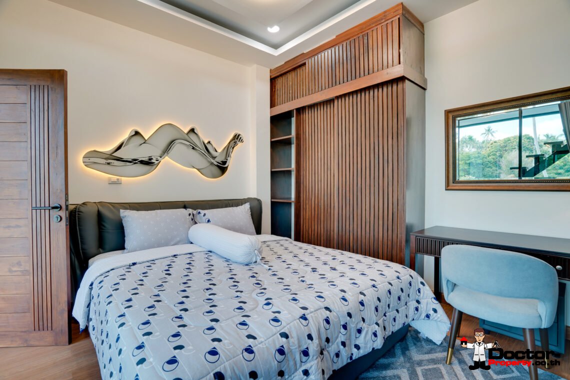 4 Bedroom Pool Villa with Sea View in Bang Por, Koh Samui – For Sale