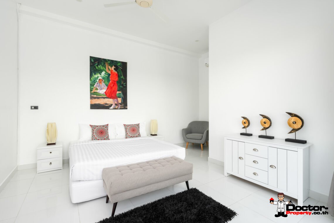 7 Bedroom Luxury Sea View Villa – Bophut, Koh Samui – For Sale